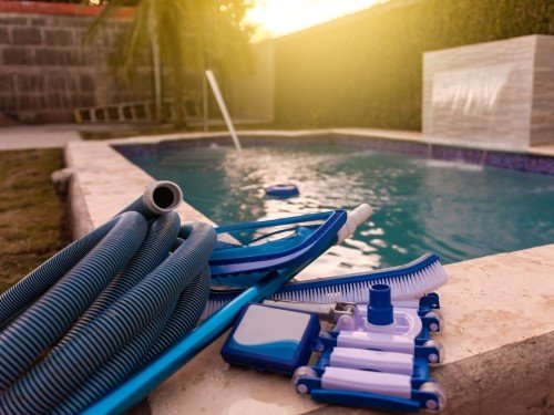 pool cleaning services dubai golden spotless